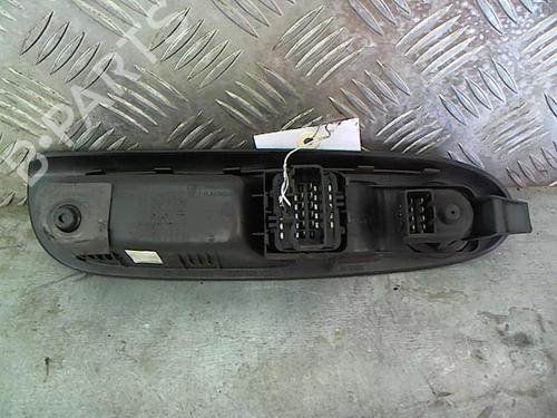 Used Left front window switch Left front window switch 23840765 23840765