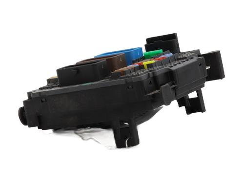 Used Fuse box Fuse box PEUGEOT 5008 II (MC_, MJ_, MR_, M4_) 2.0 BlueHDi 180 (MJEHZW, MJEHZR, MJEHZP) (177 hp) 32212921 32212921