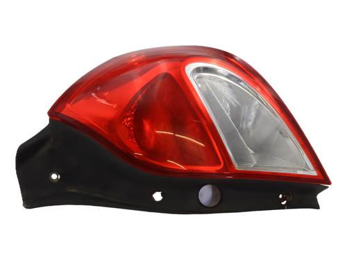 right-taillight-renault-clio-iii-br01-cr01-2005-2006-2007-2008-2009-2010-2011-2012-2013-2014-36056376 main image