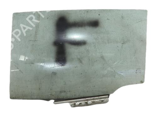 Used Rear left door window Rear left door window 39631555 39631555