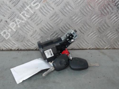 Used Ignition barrel DACIA SANDERO II 1.5 dCi (90 hp) 24957654