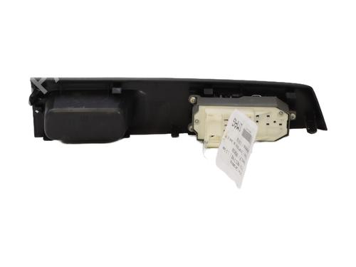 Used Left front window switch Left front window switch TOYOTA YARIS (_P13_) 1.3 (NSP130_, NSP130) (99 hp) 29073517 29073517