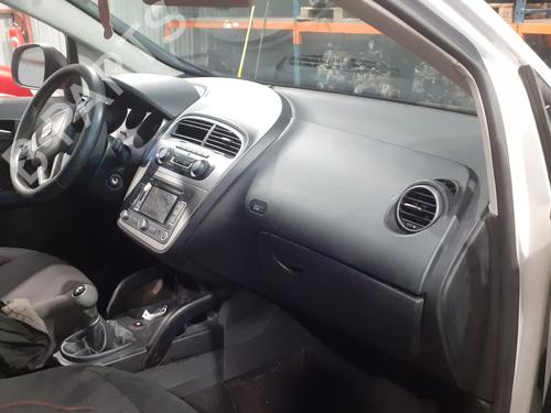 Front left seatbelt SEAT ALTEA (5P1) 1.6 TDI | BP33113403I26  - Image 13