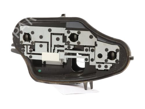 Używane Oprawka żarówki CITROËN C3 II (SC_) 1.6 HDi 90 (90 hp) 31045998