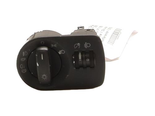 Used Headlight switch Headlight switch AUDI A3 Sportback (8PA) 1.9 TDI (105 hp) 23052567 23052567
