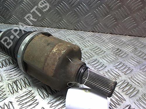 Left front driveshaft PEUGEOT 3008 II SUV (MC_, MR_, MJ_, M4_) 2.0 BlueHDi 180 | BP23838146M38 