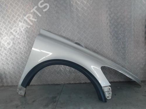 Used Right front fenders VOLVO C30 (533) D2 (115 hp) 30046045