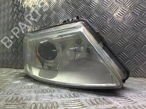 Used Right headlight Right headlight SAAB 9-3 Estate (E50) 1.9 TiD (150 hp) 23051065 23051065