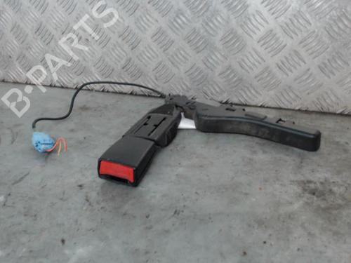 Used Seat buckle CITROËN C3 I (FC_, FN_) 1.4 HDi (68 hp) 26153392