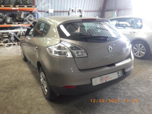 Right headlight RENAULT MEGANE III Hatchback (BZ0/1_, B3_) 1.6 16V (BZ0H) | BP32320751C29