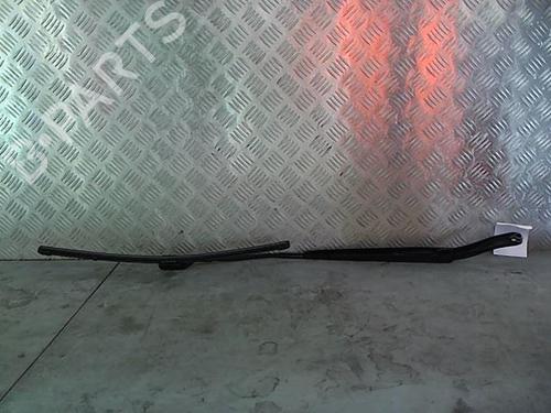 front-windshield-wiper-arm-renault-rafale-coupe-dgm_-2023-28330001 main image