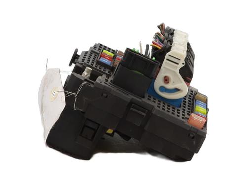 Fuse box PEUGEOT 308 II (LB_, LP_, LW_, LH_, L3_) 1.6 THP 125 | BP29477053E1 