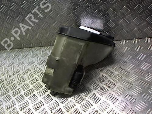 Used Windscreen washer tank BMW 3 (E46) 330 d (184 hp) 23049502