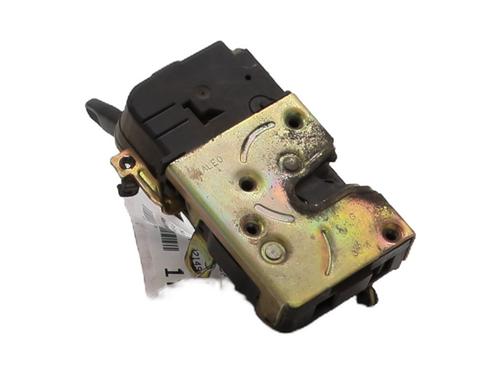 Front left lock PEUGEOT 206 Hatchback (2A/C) 2.0 HDI 90 | BP27572891C98 