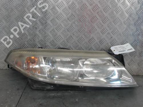 Right headlight RENAULT LAGUNA II Grandtour (KG0/1_) 1.9 dCi (KG0E, KG0R) 7701048931