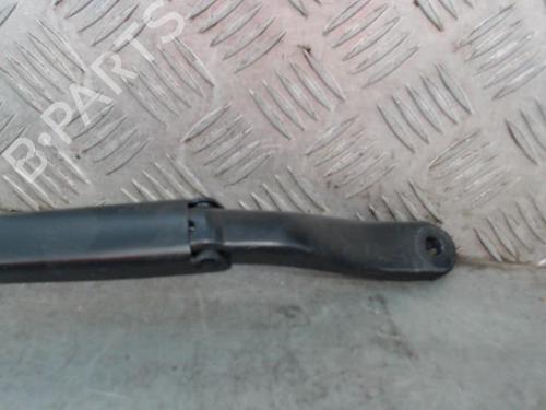 Front windshield wiper arm MITSUBISHI ASX (VSX_, VSE_)  | BP28331952C143 