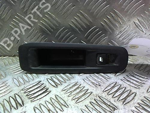 Used Right rear window switch Right rear window switch PEUGEOT 308 II (LB_, LP_, LW_, LH_, L3_) 1.5 BlueHDi 130 (131 hp) 23050593 23050593