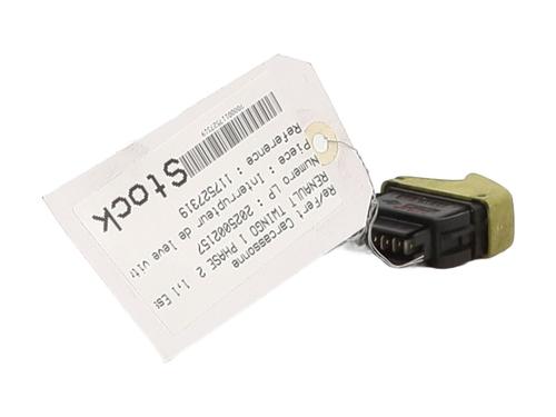 Interrupteur de vitre avant gauche RENAULT TWINGO I (C06_) 1.2 (C066, C068) | BP30934866I27