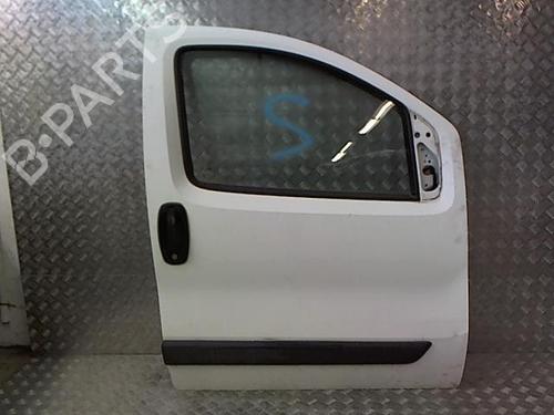 Used Right front door FIAT FIORINO Box Body/MPV (225_) 1.3 D Multijet (225BXD1A, 225BXB1A, 225BXB11) (75 hp) 23049541