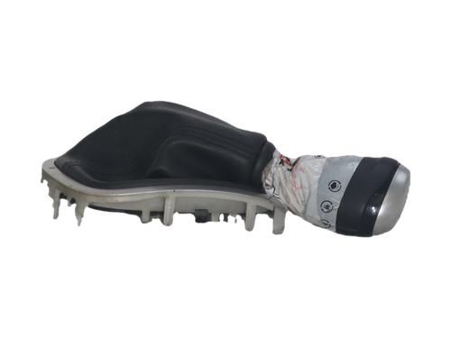 shift-knob-renault-megane-iii-hatchback-bz01_-b3_-2008-39994282 main image
