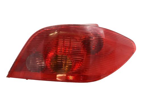 Used Right taillight PEUGEOT 307 (3A/C) 1.6 16V (109 hp) 31974860
