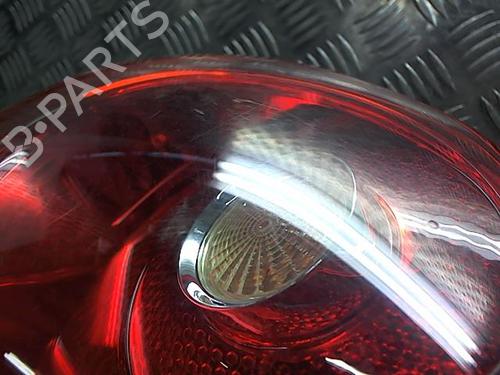 Right taillight VW GOLF V (1K1) 1.9 TDI | BP23838397C35 
