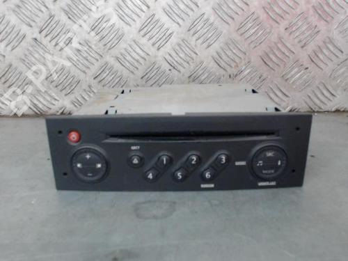 radio-renault-clio-iii-hatchback-van-sb_-sr_-2005-29895470 main image