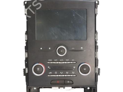 Radio RENAULT MEGANE IV Hatchback (B9A/M/N_) 1.5 dCi 110 (B9A3) (110 hp) 29613819