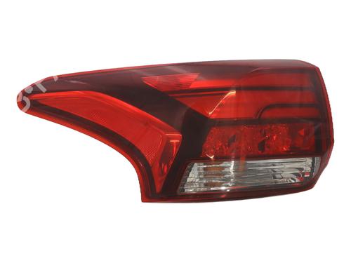Used Left taillight MITSUBISHI OUTLANDER III (GG_W, GF_W, ZJ, ZL, ZK) 2.2 Di-D 4WD (GF6W) (150 hp) 32753727