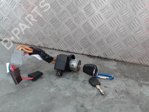 Clé de contact PEUGEOT 306 Break (7E, N3, N5) 1.9 D (69 hp) 28705328