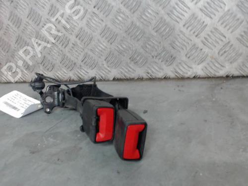 Used Seat buckle AUDI Q2 (GAB, GAG) 30 TDI (115 hp) 30180495