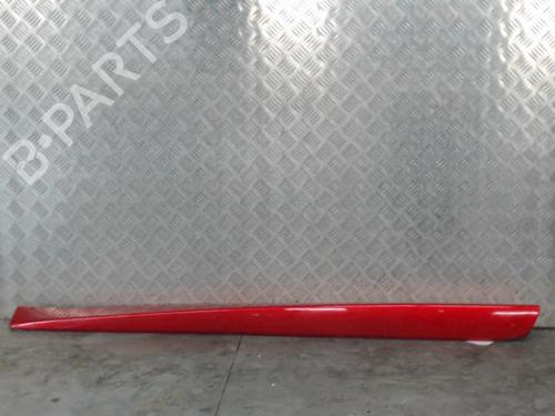 Used Door moulding trim RENAULT MEGANE III Coupe (DZ0/1_) 2.0 R.S. (273 hp) 29484209