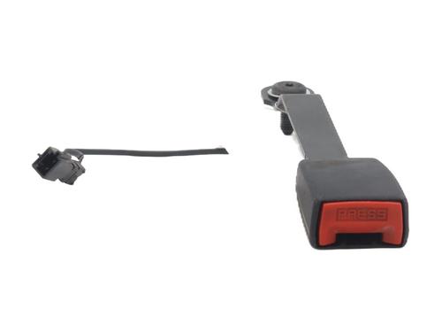 Engache cinturón Engache cinturón RENAULT CLIO III (BR0/1, CR0/1) 1.6 16V (BR05, BR0B, BR0Y, BR15, BR1J, BR1M, BR1Y, CR0B,... (112 hp) 33679849 33679849