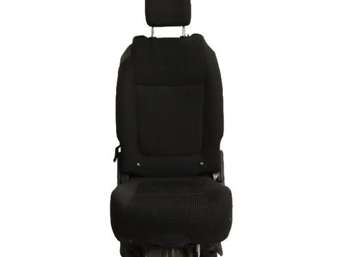 Stoel achter PEUGEOT 5008 (0U_, 0E_) 1.6 HDi (114 hp) 31090877