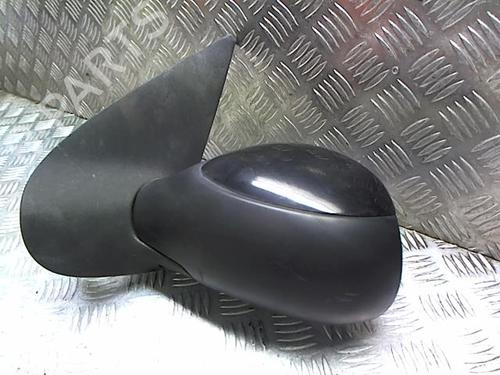 Left mirror PEUGEOT 206+ (2L_, 2M_) 1.4 HDi eco 70 | BP23051360C26