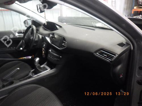 Seat buckle PEUGEOT 308 II (LB_, LP_, LW_, LH_, L3_) 1.2 THP 110 | BP29184811I32 