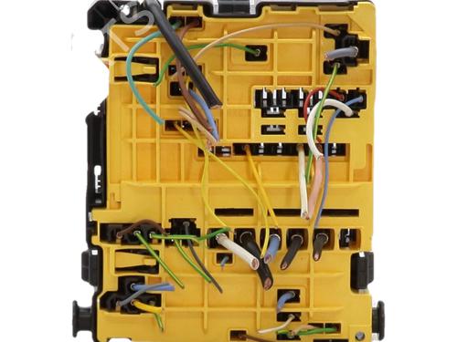 Used Fuse box Fuse box PEUGEOT 208 I (CA_, CC_) 1.6 HDi / BlueHDi 75 (75 hp) 36221907 36221907