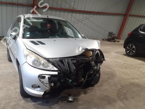 Used Parts PEUGEOT 206+ (2L_, 2M_) 1.4 HDi eco 70 4452802