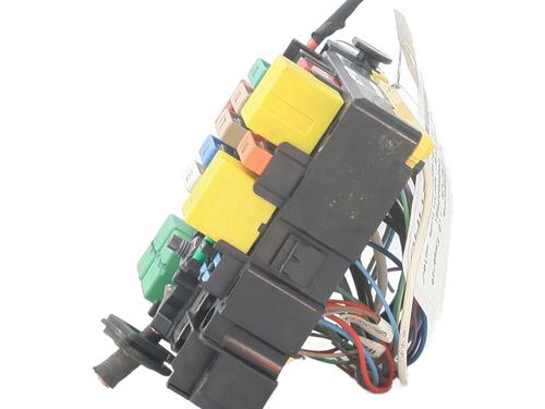 Fuse box CITROËN C4 CACTUS 1.2 VTi 82 | BP32506505E1