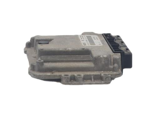 Used Engine control unit (ECU) Engine control unit (ECU) SUZUKI GRAND VITARA II (JT, TE, TD) 1.9 DDiS All-wheel Drive (JT419, TD44, JB419WD, JB419XD,... (129 hp) 39750995 39750995
