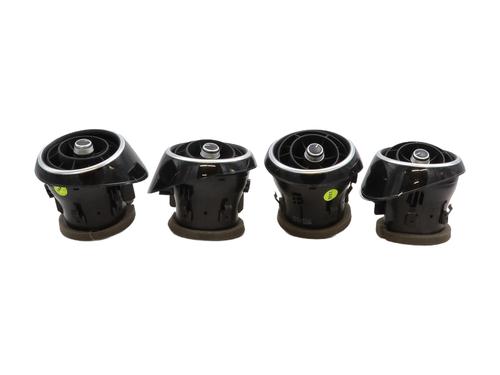 Air vent AUDI A1 Sportback (8XA, 8XF) 1.4 TFSI | BP30745254I21 