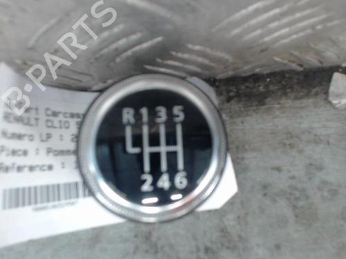 Used Gear lever RENAULT CLIO V (B7_) 1.5 Blue dCi 85 (B7AG) (86 hp) 26455827