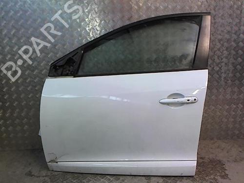Used Left front door RENAULT MEGANE III Hatchback (BZ0/1_, B3_) 1.5 dCi (BZ09, BZ0D, BZ1W, BZ29, BZ14) (110 hp) 23051125