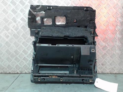 Used Glove box Glove box AUDI Q2 (GAB, GAG) 30 TDI (115 hp) 30180496 30180496