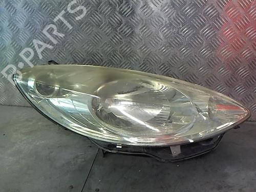 Used Right headlight PEUGEOT 1007 (KM_) 1.4 (75 hp) 23839315