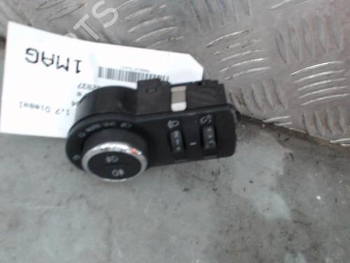 Used Switch Switch OPEL ASTRA J (P10) 1.7 CDTI (68) (125 hp) 28705309 28705309