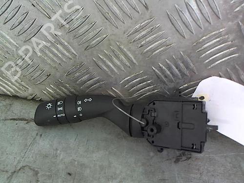 Used Switch Switch TOYOTA COROLLA Estate (_E21_) 1.8 Hybrid (ZWE211W) (122 hp) 24204117 24204117