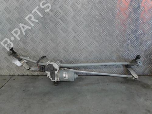 Used Front wiper motor NISSAN NV400 Van (X62, X62B) dCi 135 (136 hp) 25439311