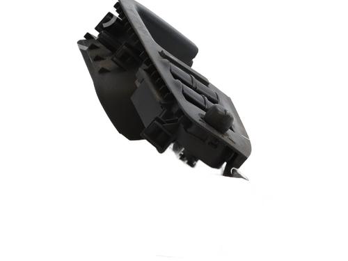 Left front window switch AUDI A4 B7 Avant (8ED) 2.0 TDI | BP28288389I27 - Image 5