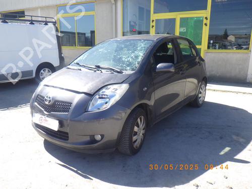 Lamp holder TOYOTA YARIS (_P9_) 1.3 VVT-i (SCP90_, SCP90R) | BP31833783L10 